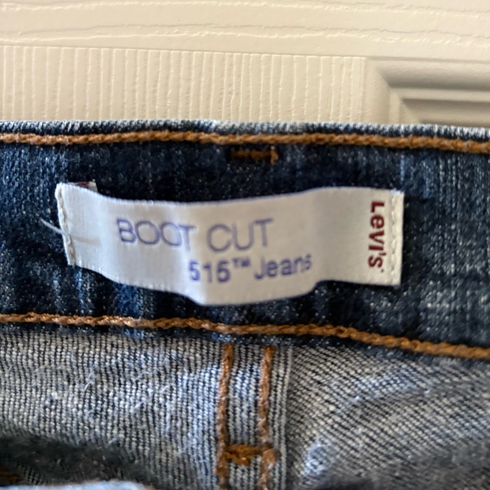 515 Levi's Denim Boot Cut Jeans - Picture 3 of 7